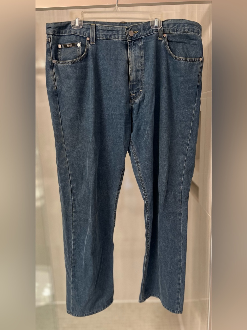 BOSS Hugo Boss Alabama Jeans W42 L34 (feels 40) Medium Wash Straight Leg Denim